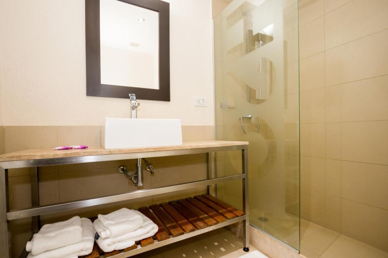 Rivadavia Apartamentos อูซัวยา ภายนอก รูปภาพ
