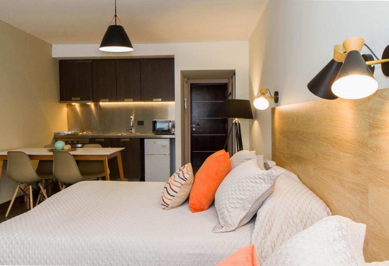 Rivadavia Apartamentos อูซัวยา ภายนอก รูปภาพ